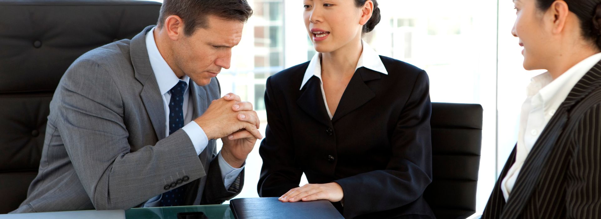 Foreign language interpreter services provide in USA Translingua